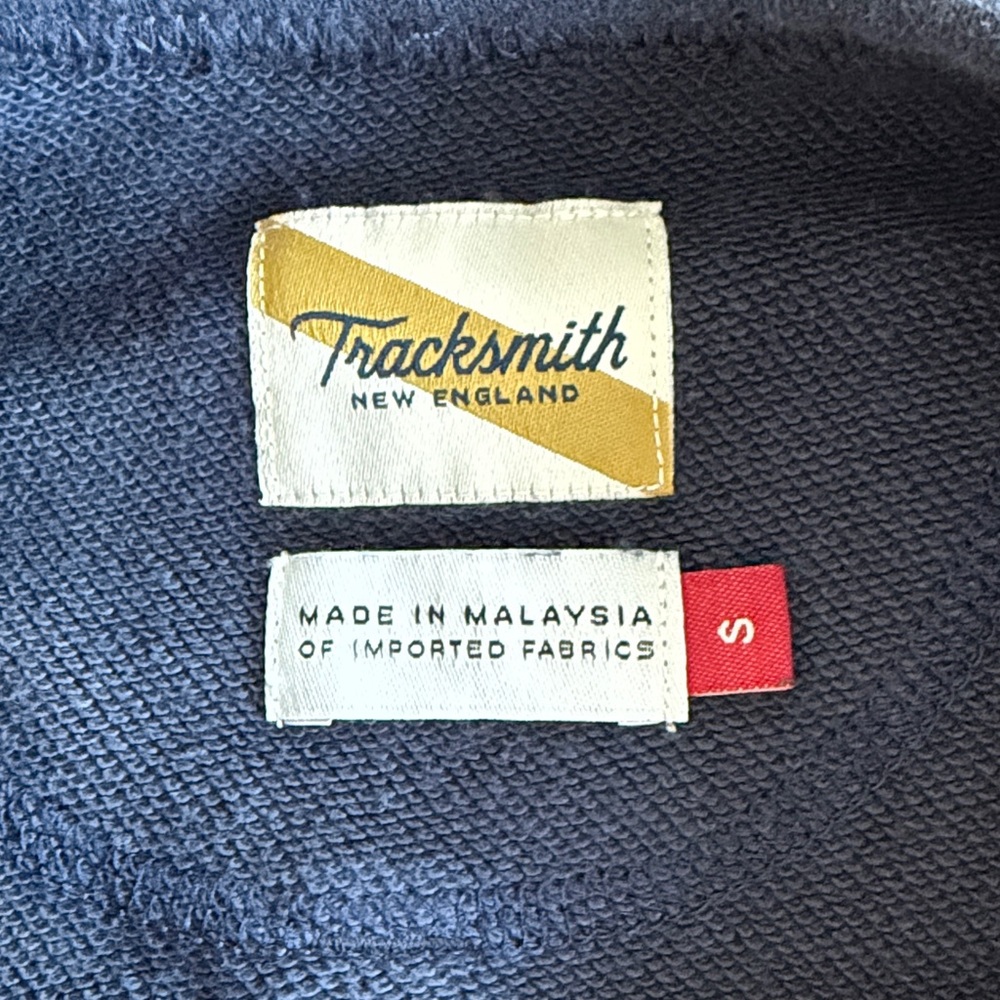 Tracksmith women’s Trackhouse Midweight crew - Picture 2 of 5